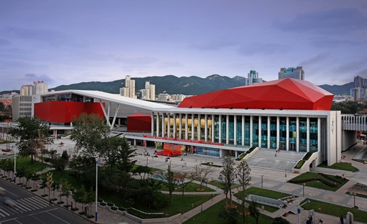 西延高铁：重塑时空坐标的交通动脉